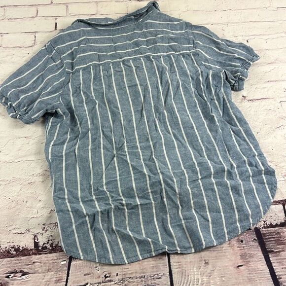 Abercrombie & Fitch Shirt Womens Small Button Up Top Striped Knot Hem Linen Blue - Picture 6 of 7